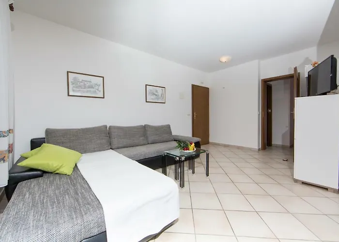 Apartament Sanmichel *