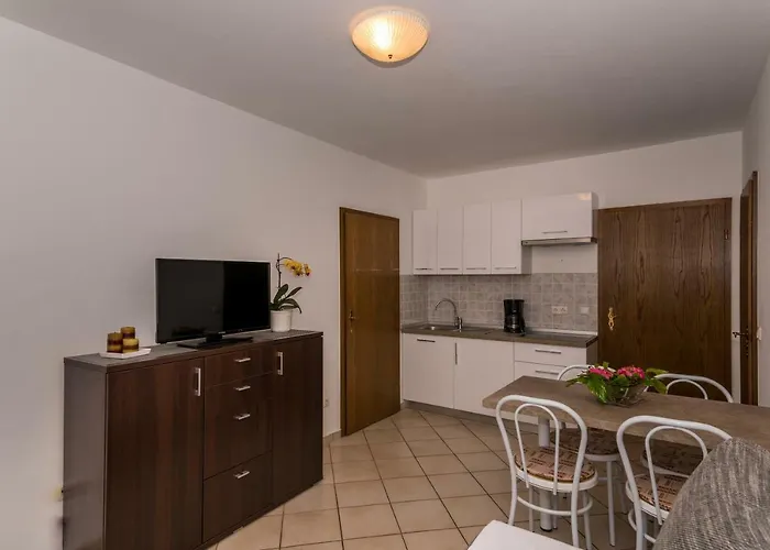 Sanmichel Apartament *