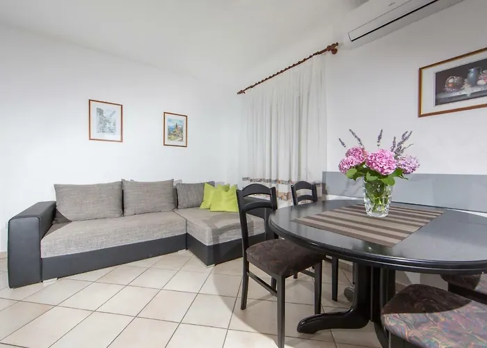 Sanmichel Apartament Pula